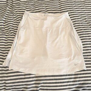 Nike Dri-FIT Skort Skirt with Built-in Shorts & Pockets | White | Large